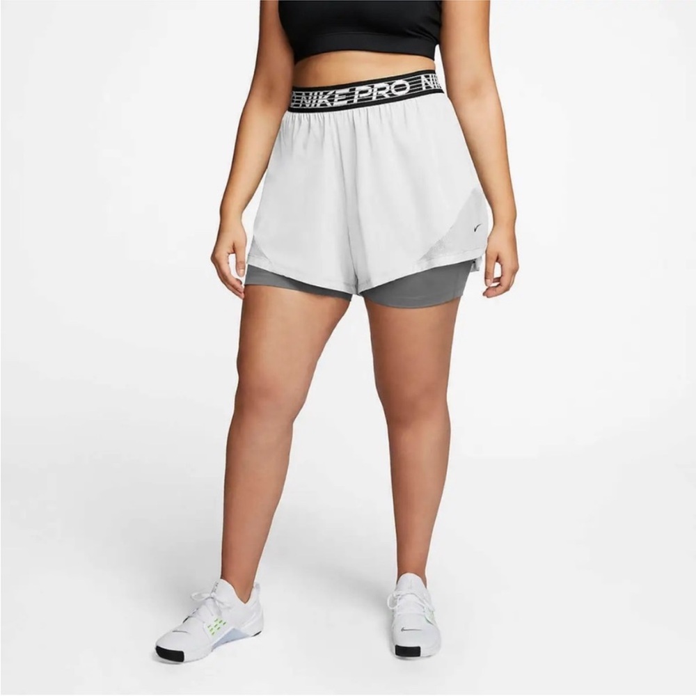 Nike Pro Nike Women's Pro Flex 2-in-1 Shorts